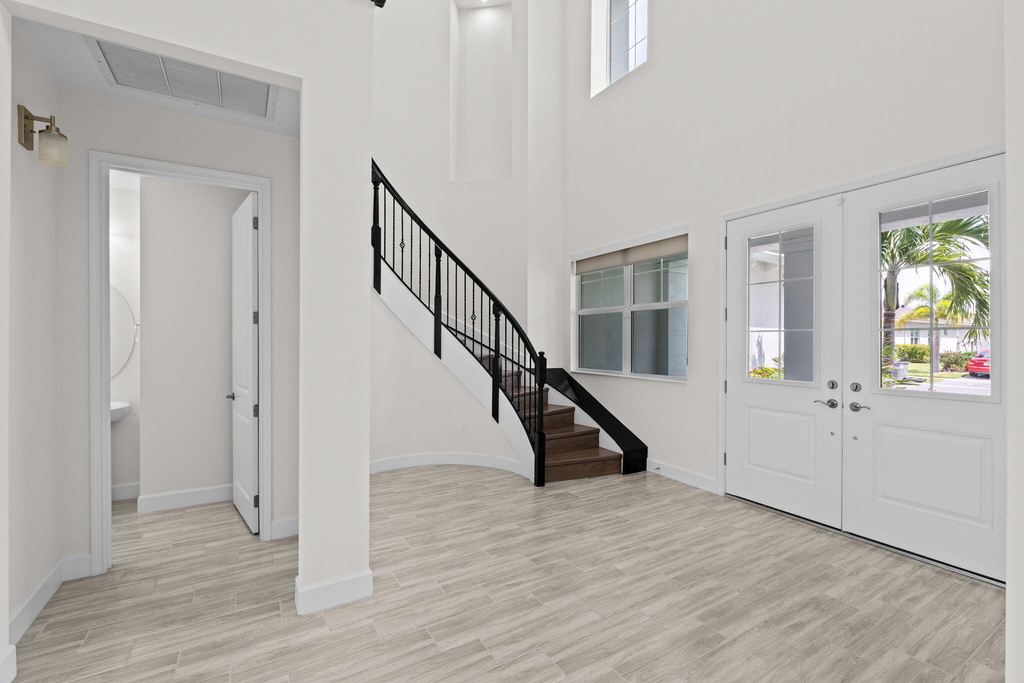 5627 Opal Drive - Photo 3