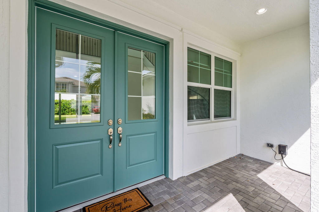 5627 Opal Drive - Photo 2