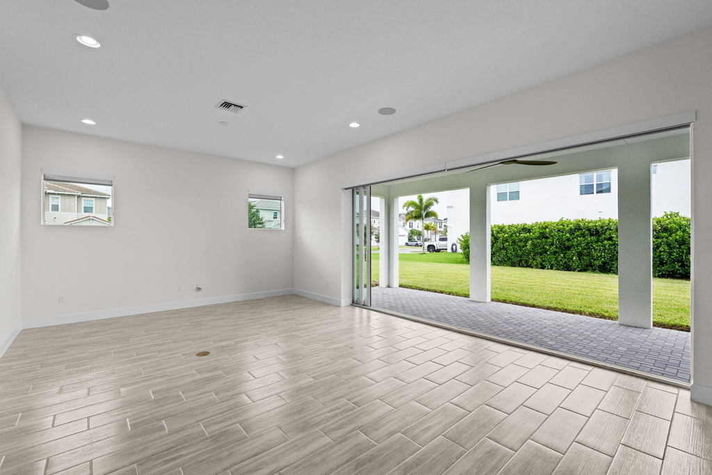 5627 Opal Drive - Photo 7