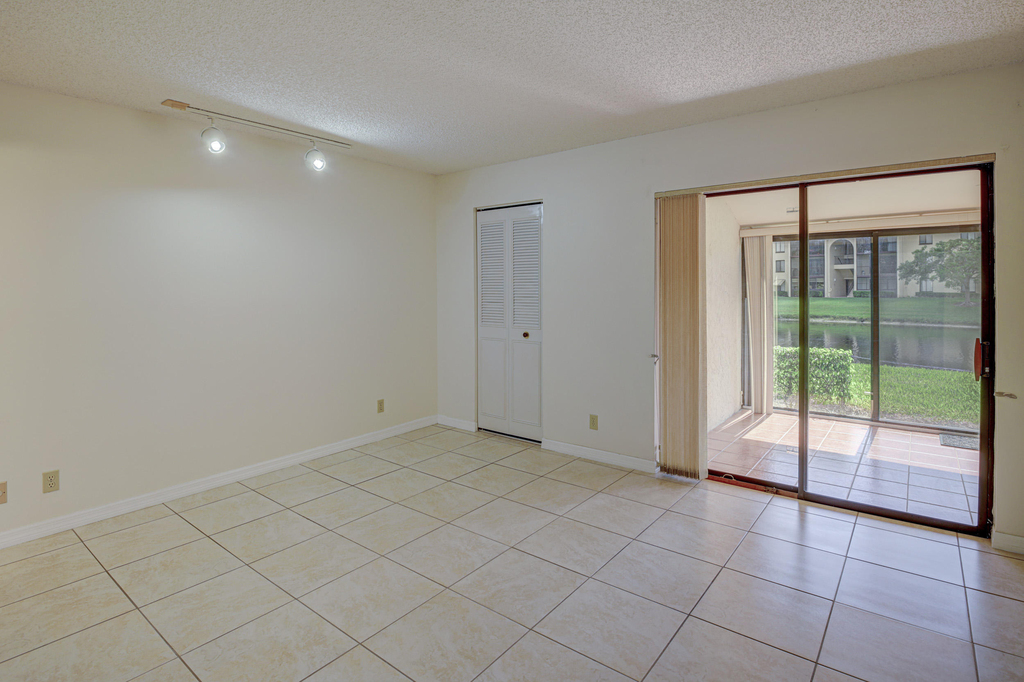604 Sea Pine Way - Photo 23