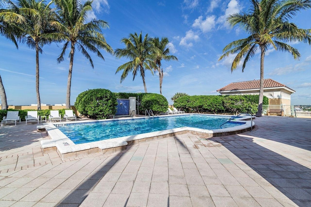 403 S Sapodilla Avenue - Photo 12