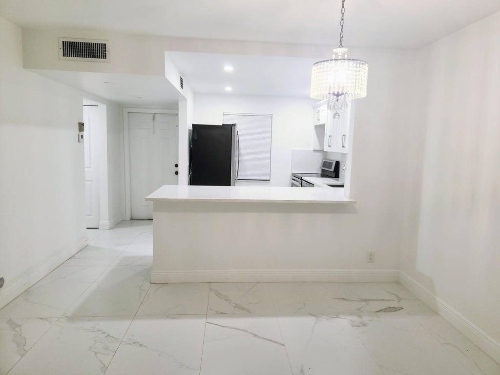 14790 Bonaire Boulevard - Photo 4