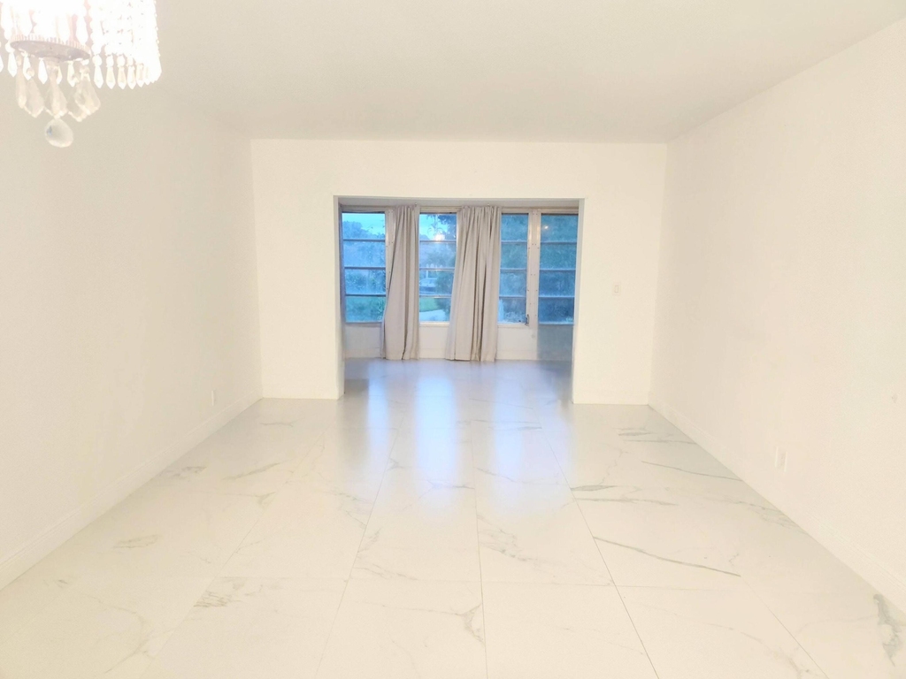 14790 Bonaire Boulevard - Photo 9