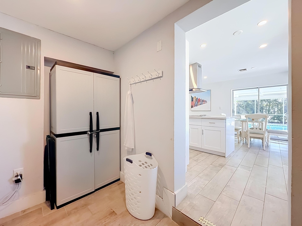 238 Corsair Avenue - Photo 36