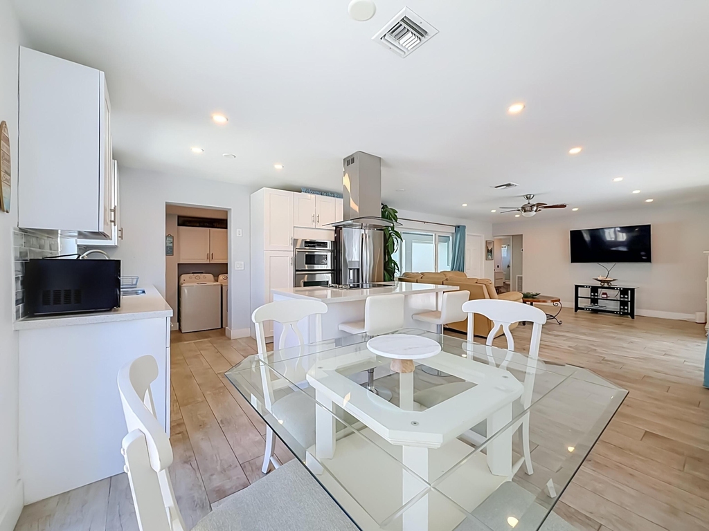 238 Corsair Avenue - Photo 20