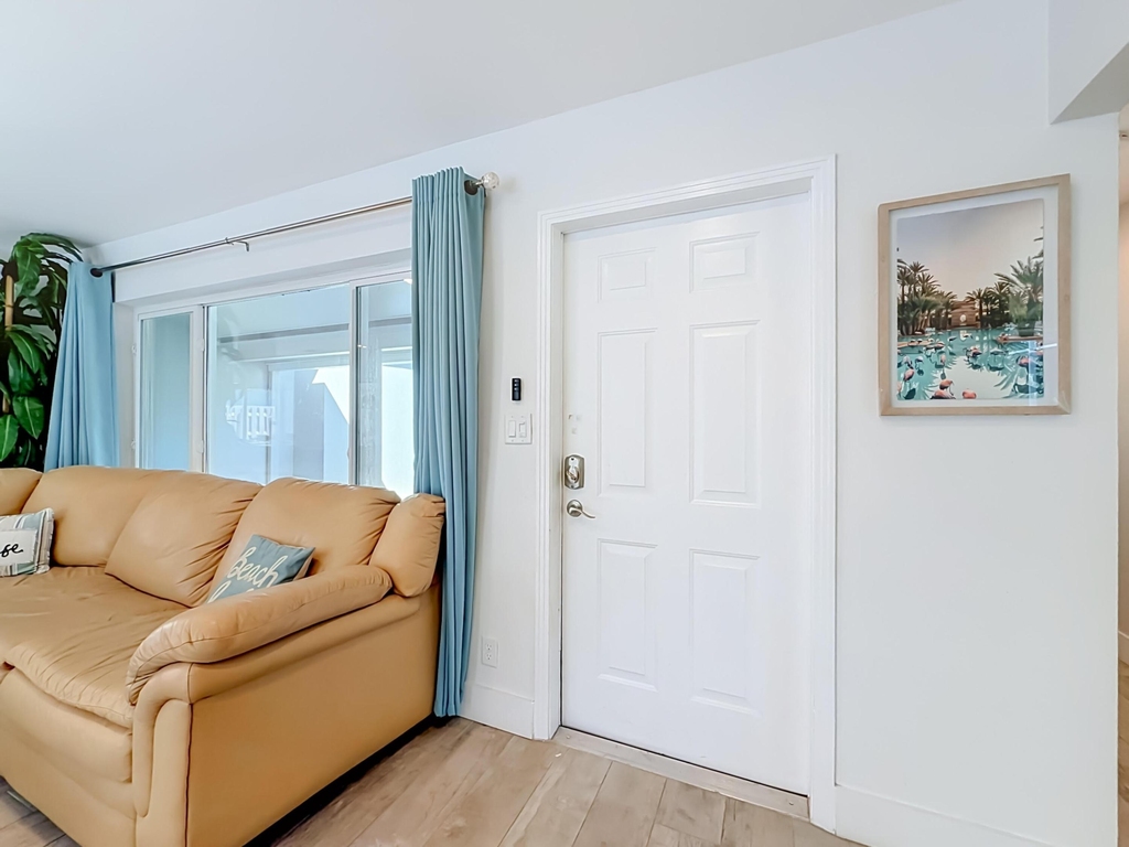 238 Corsair Avenue - Photo 6