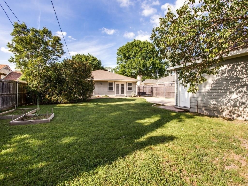 4918 Thrush Street - Photo 21