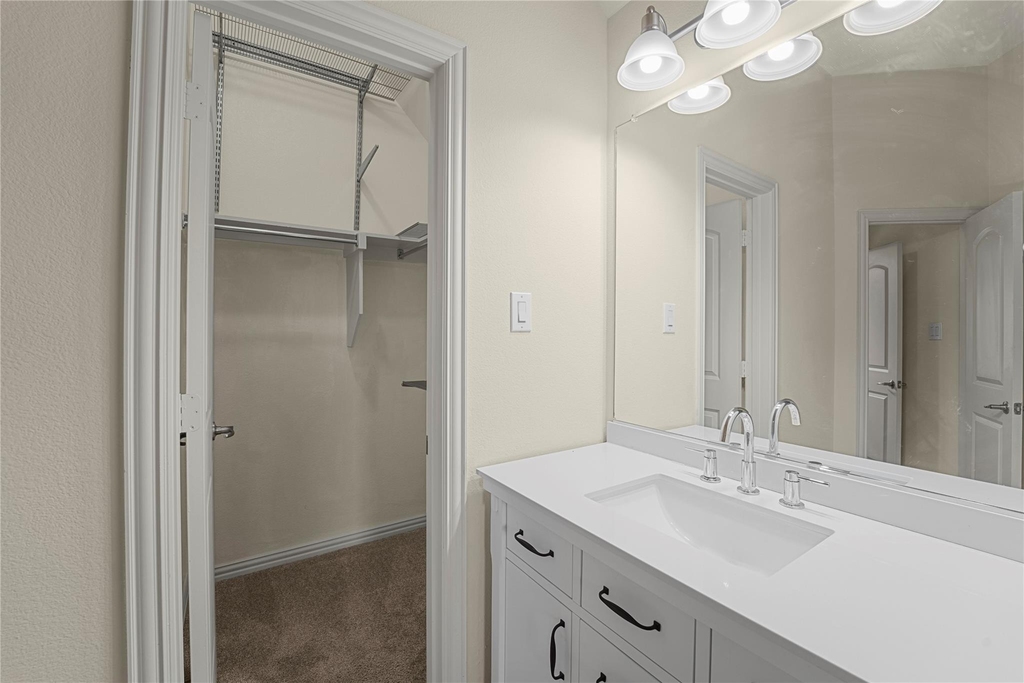 12848 Walnut Ridge Drive - Photo 32