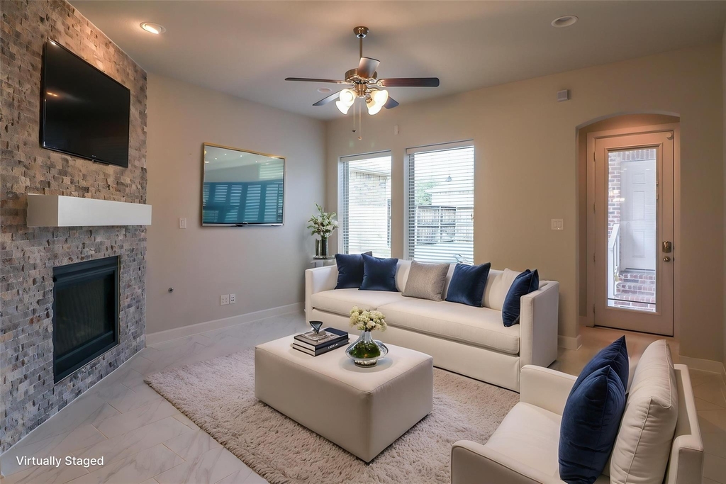 1145 Water Street - Photo 7