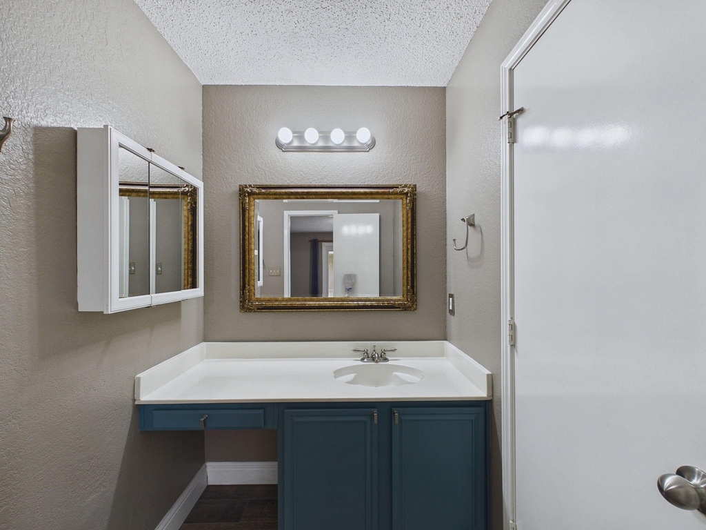 3014 Highridge Trail - Photo 25
