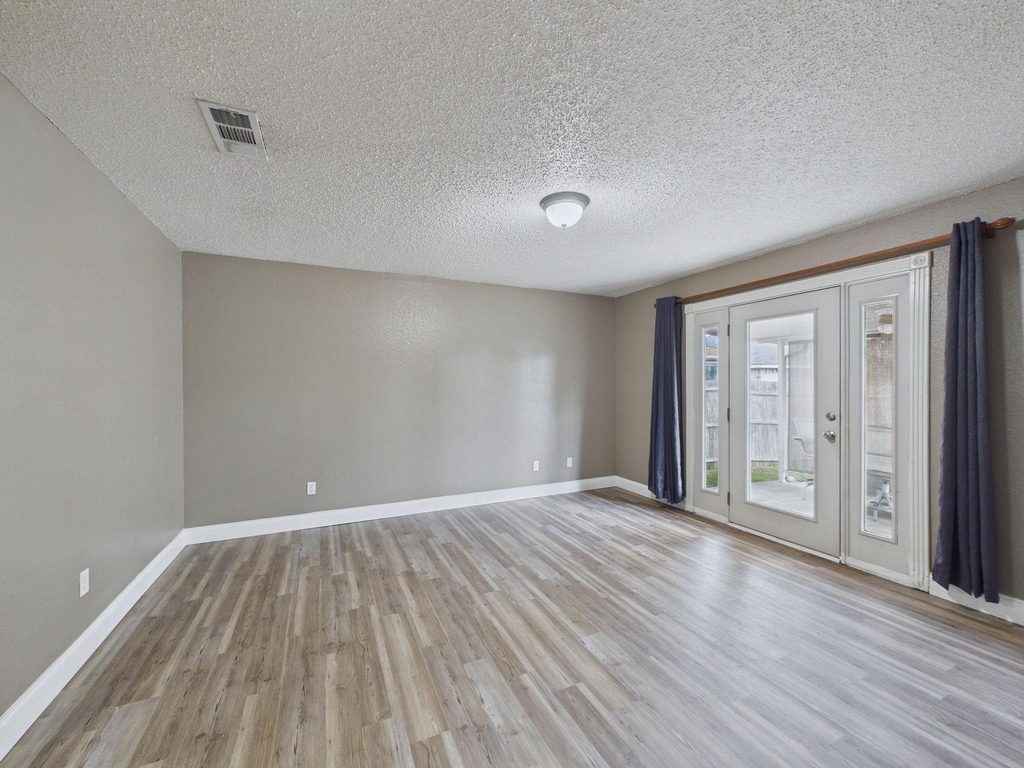 3014 Highridge Trail - Photo 20
