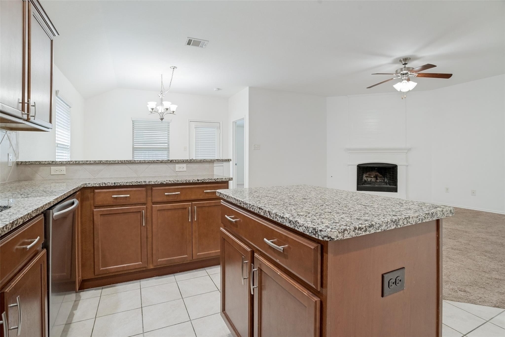 1314 Coleman Drive - Photo 5