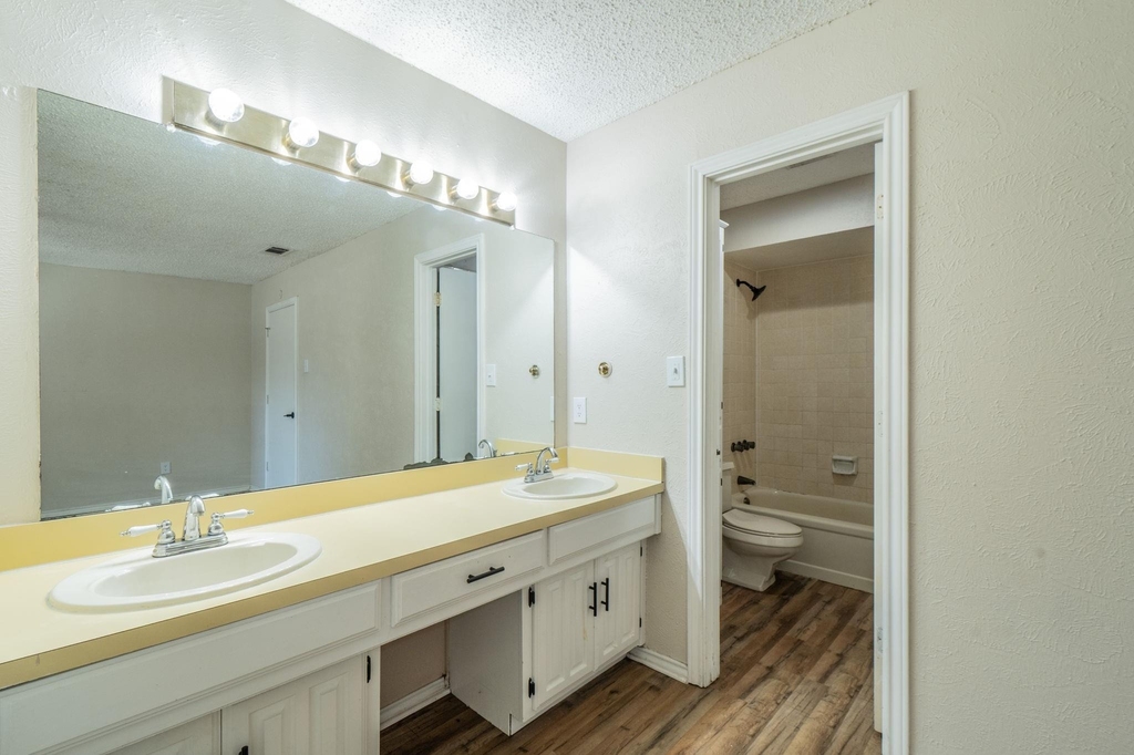 1515 Cherrycrest Street - Photo 15