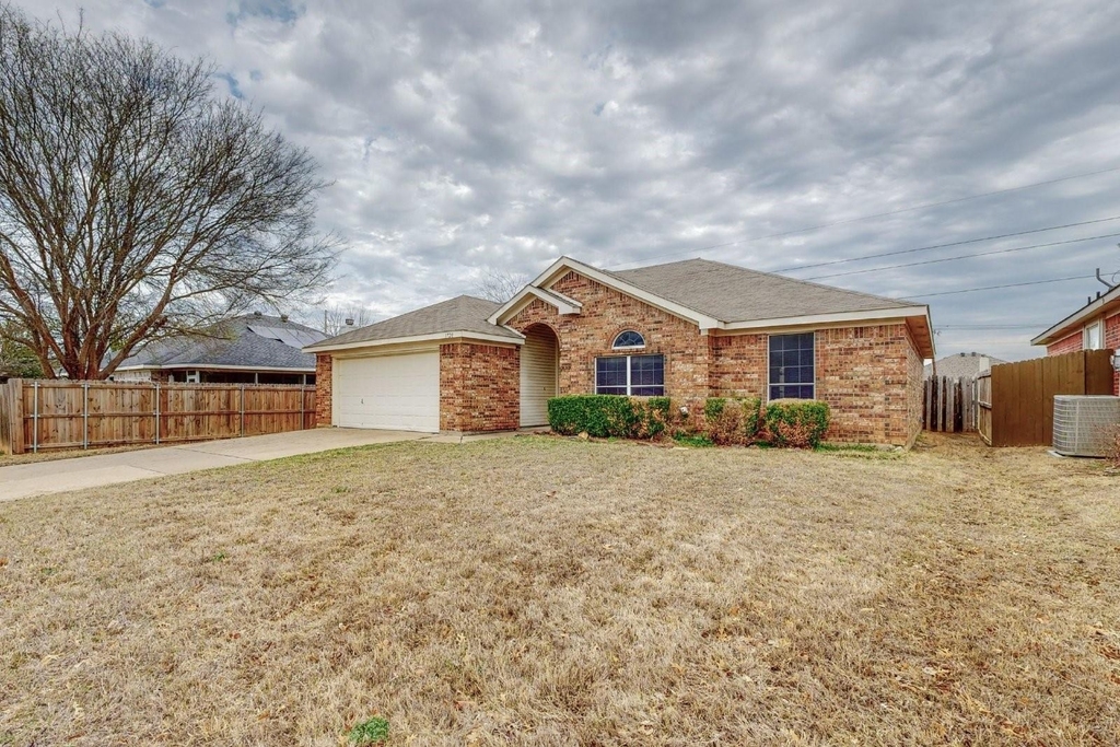 1720 Treasure Cay Drive - Photo 0