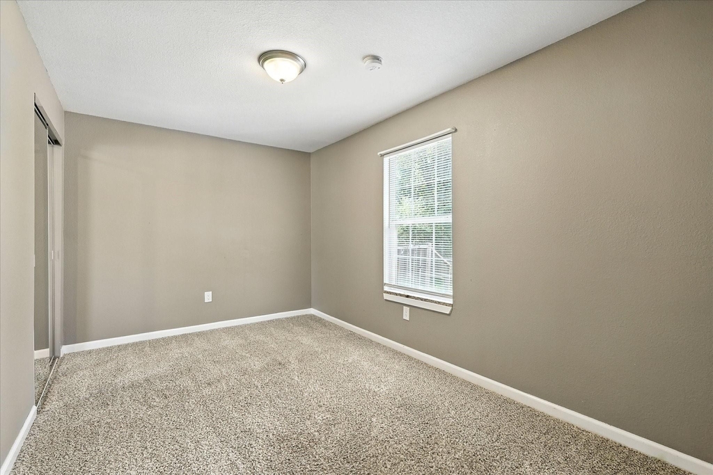 7243 Ash Street - Photo 21