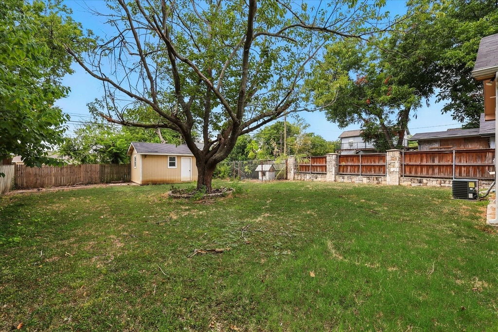 7243 Ash Street - Photo 25