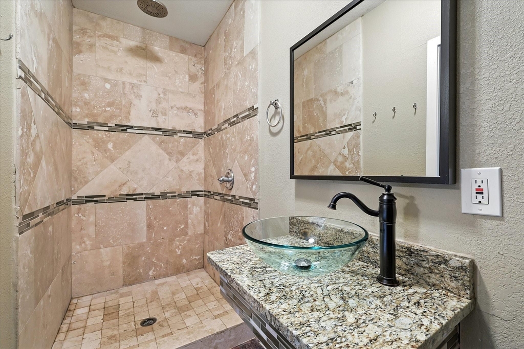 7243 Ash Street - Photo 19