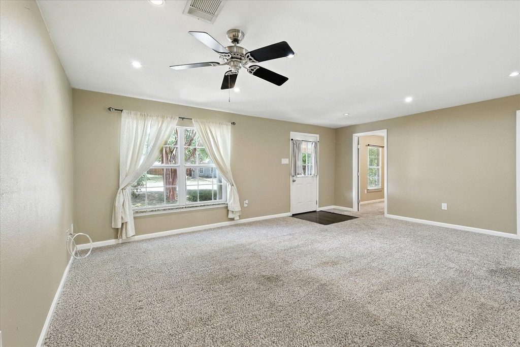 7243 Ash Street - Photo 10