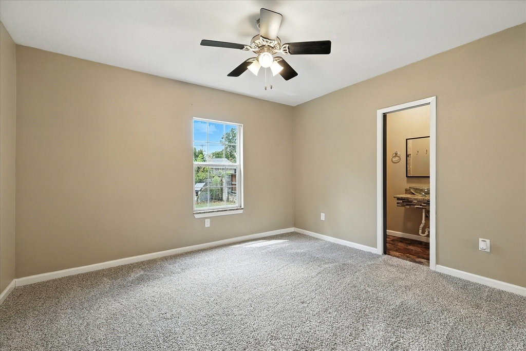 7243 Ash Street - Photo 17