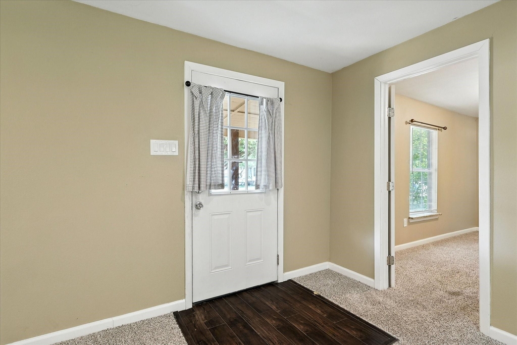 7243 Ash Street - Photo 4