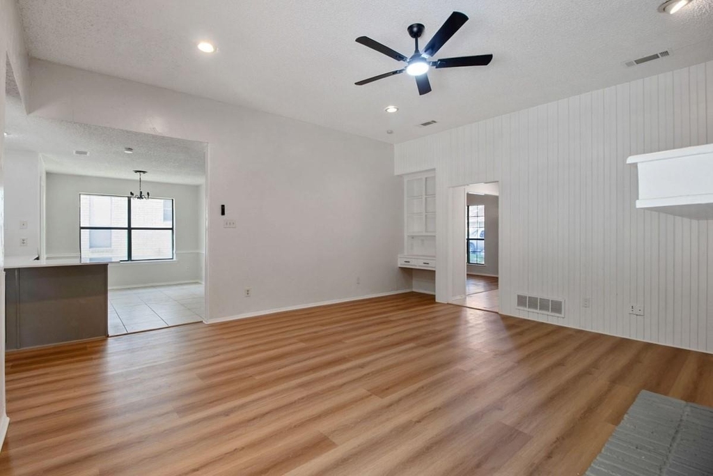 306 Partridge Run Drive - Photo 17