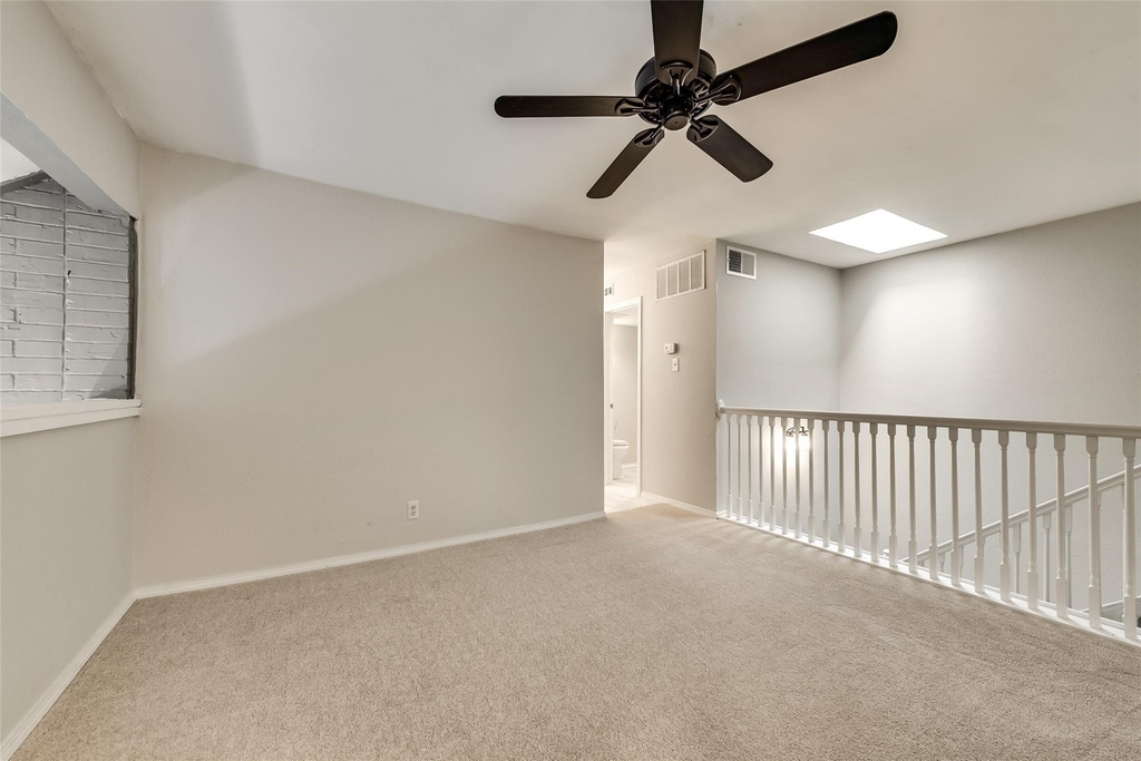 18240 Midway Road - Photo 16