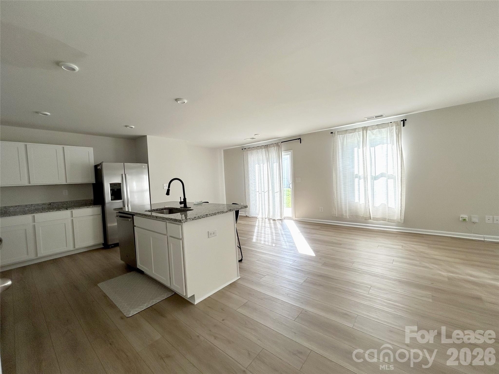 1027 Skipjack Lane - Photo 7
