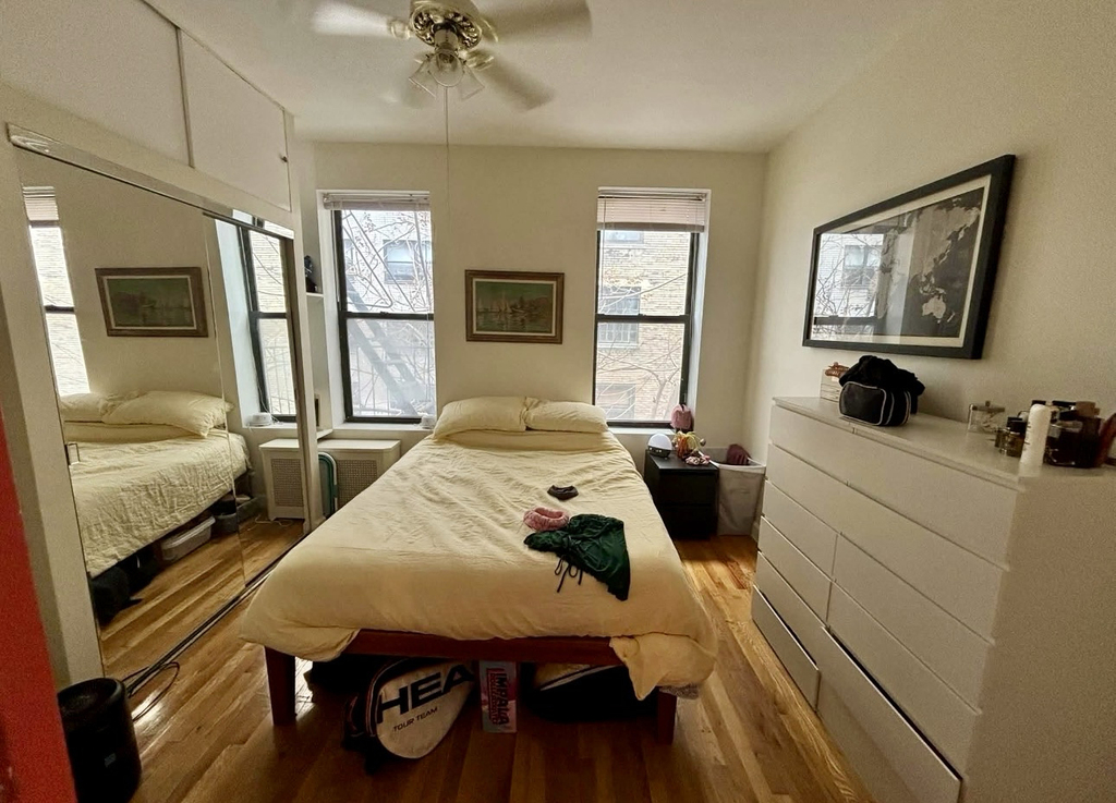 East 58th Street - Photo 0
