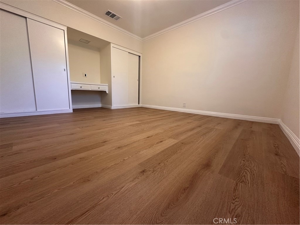 725 Longden Drive - Photo 8