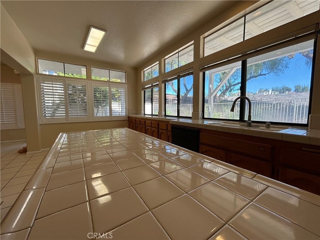 13933 Falcon Ridge - Photo 16