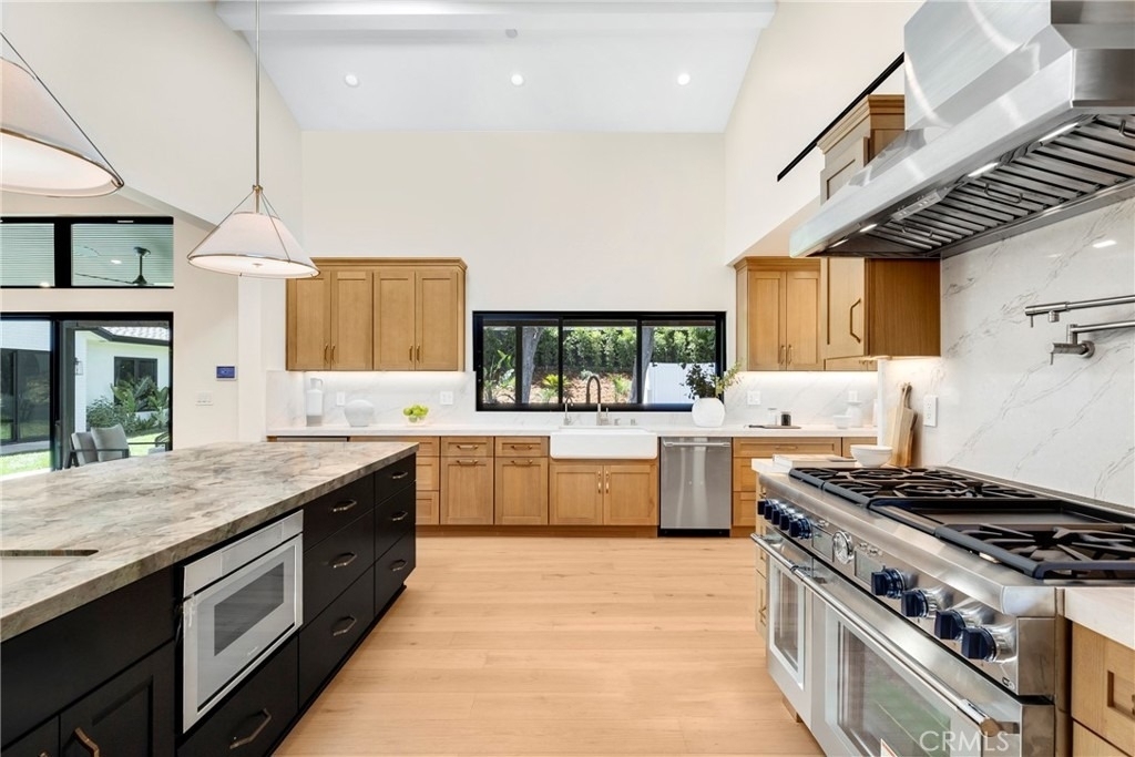 5200 Armida Drive - Photo 12