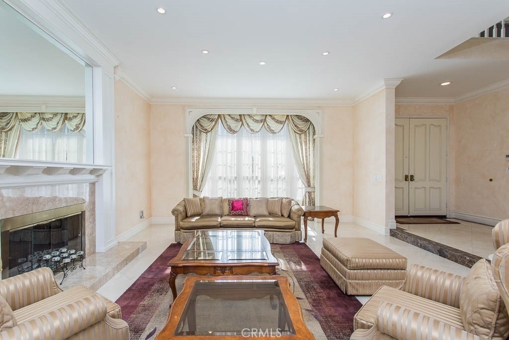 18301 Hampton Court - Photo 13