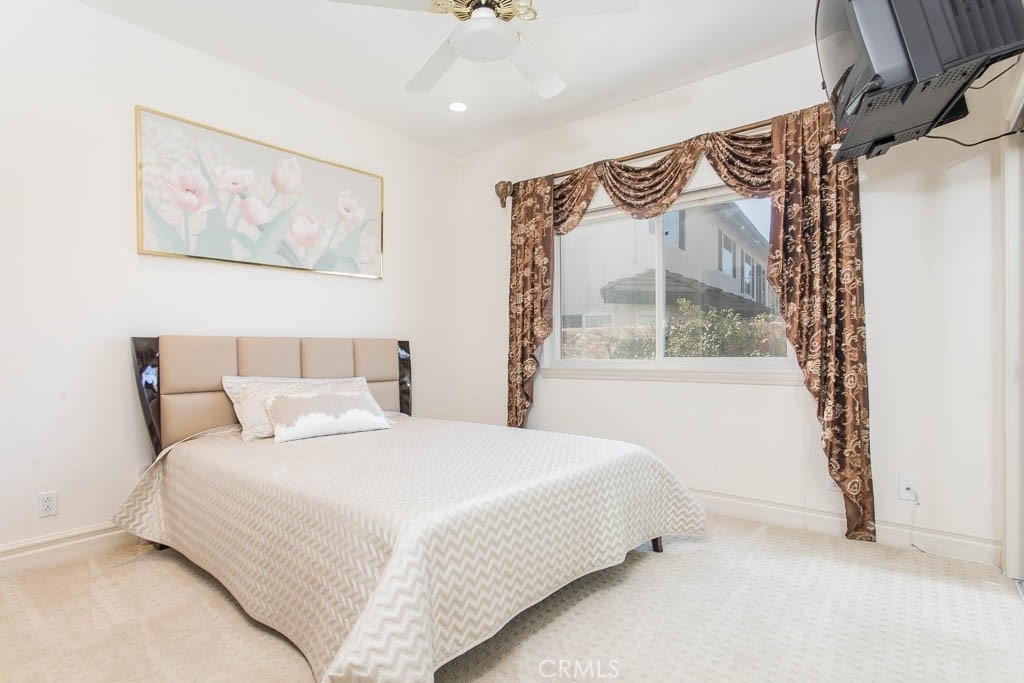 18301 Hampton Court - Photo 17