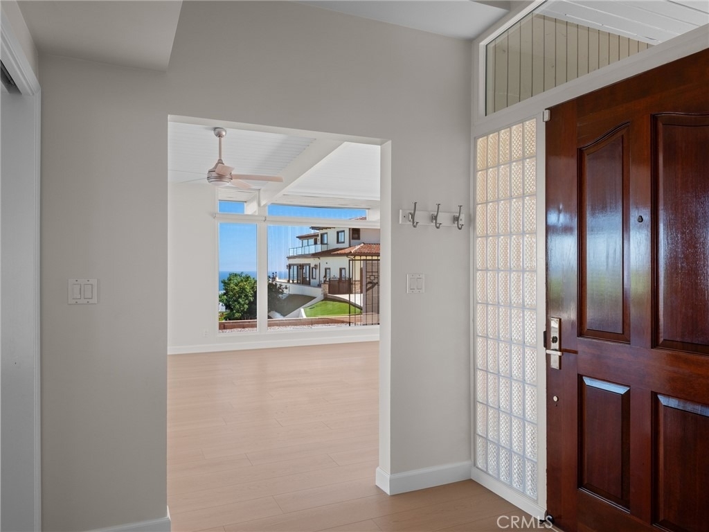 3045 Crownview - Photo 6