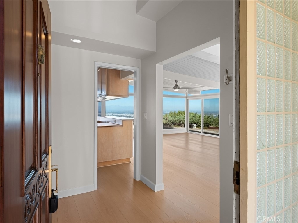 3045 Crownview - Photo 7