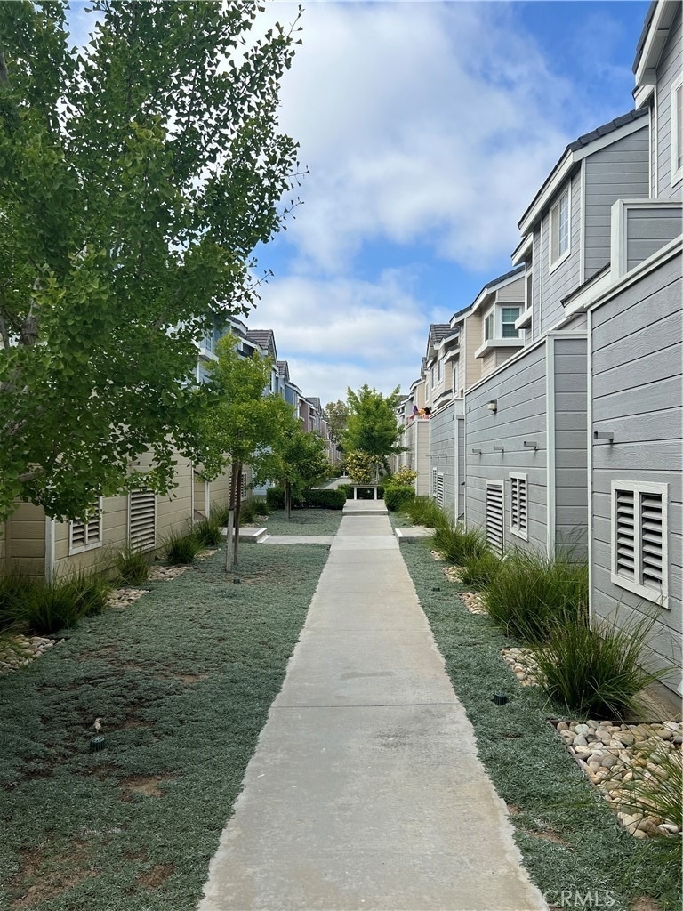 2800 Plaza Del Amo - Photo 1