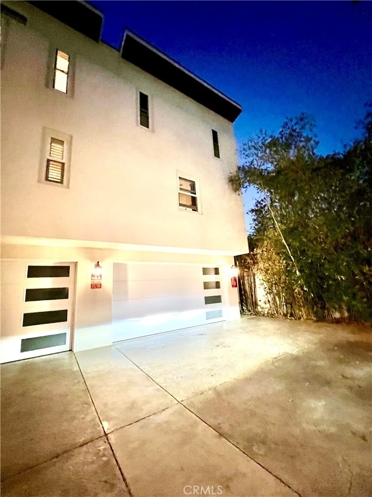 13810 Cordary - Photo 0