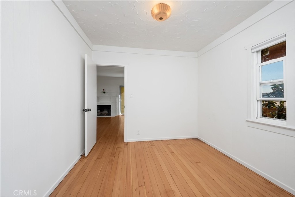 2511 Ozone Court - Photo 7