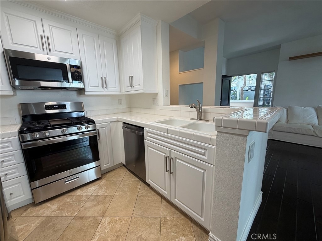 23412 Pacific Park - Photo 8