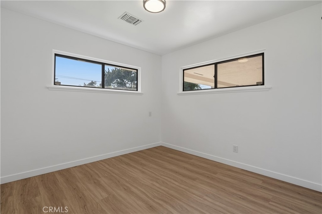 9060 Suva St - Photo 26
