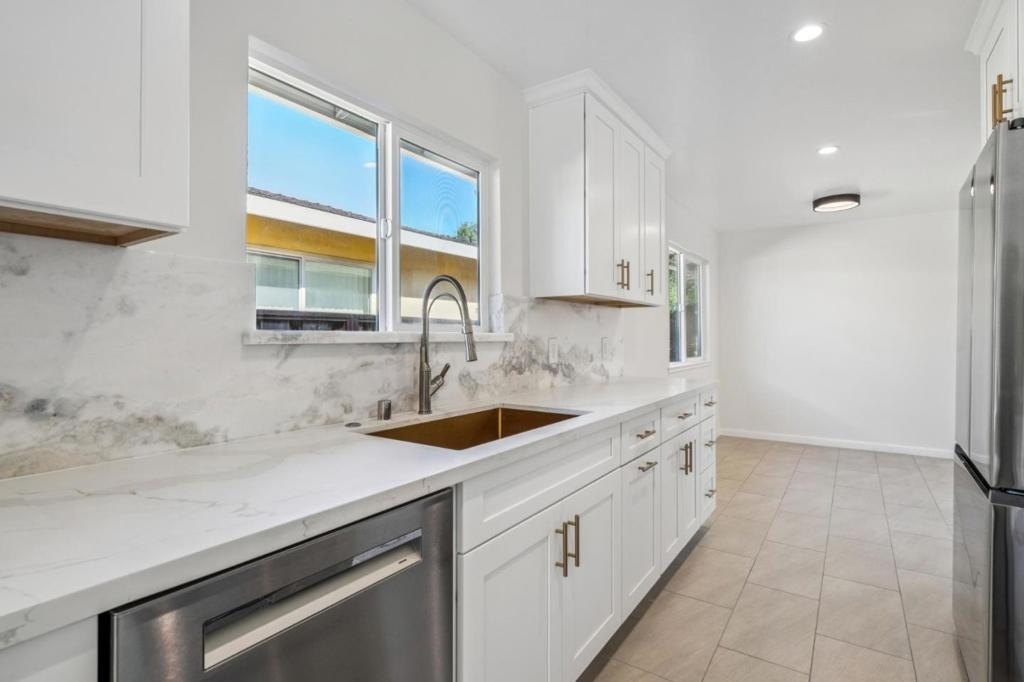 700 Gull Avenue - Photo 28