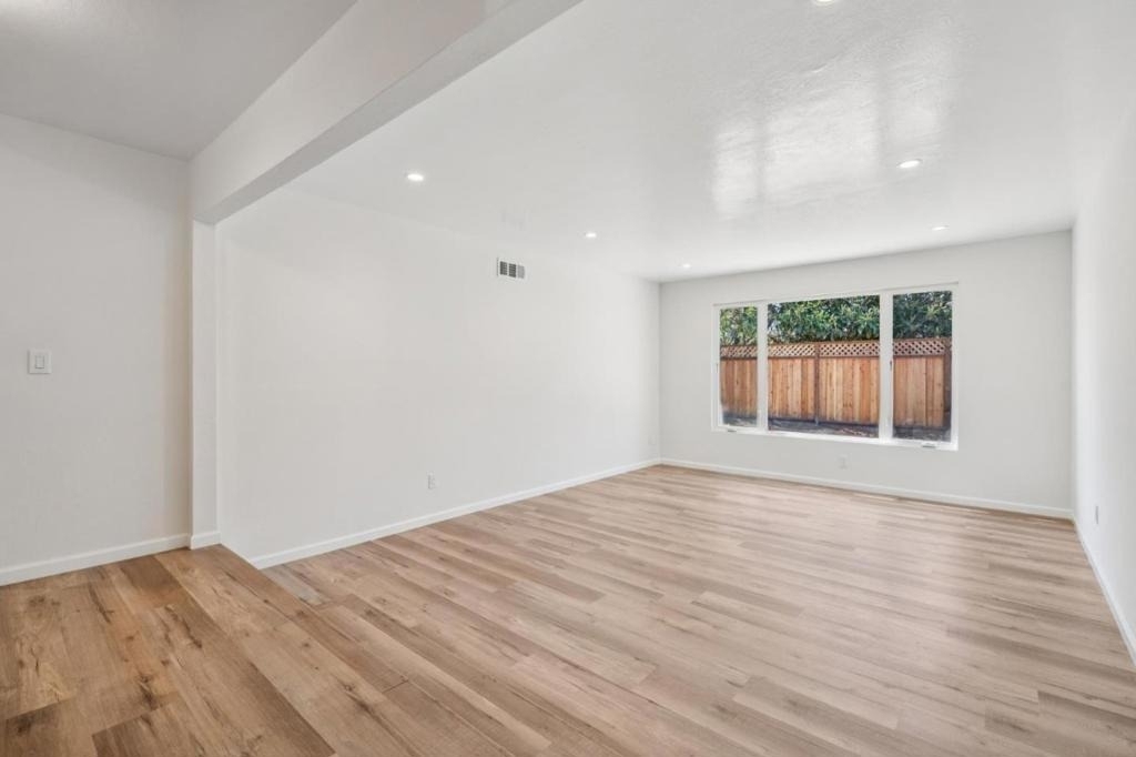 700 Gull Avenue - Photo 9