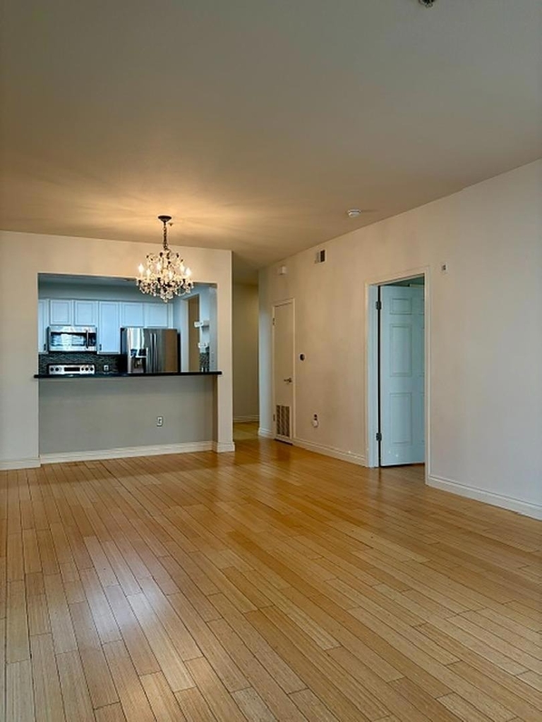 415 N 2nd Street - Photo 10