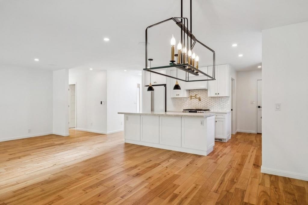830 Robin Lane - Photo 11