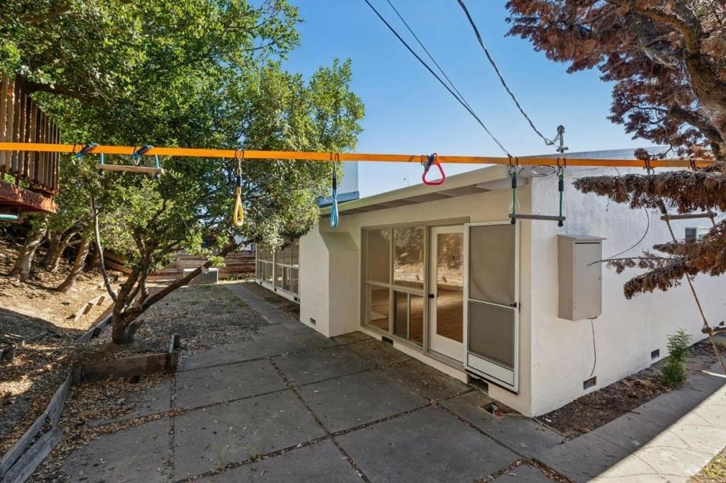 830 Robin Lane - Photo 52