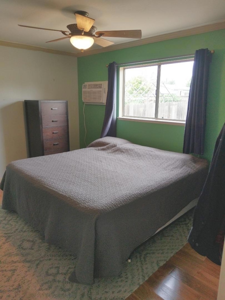 1020 Spencer Avenue - Photo 8