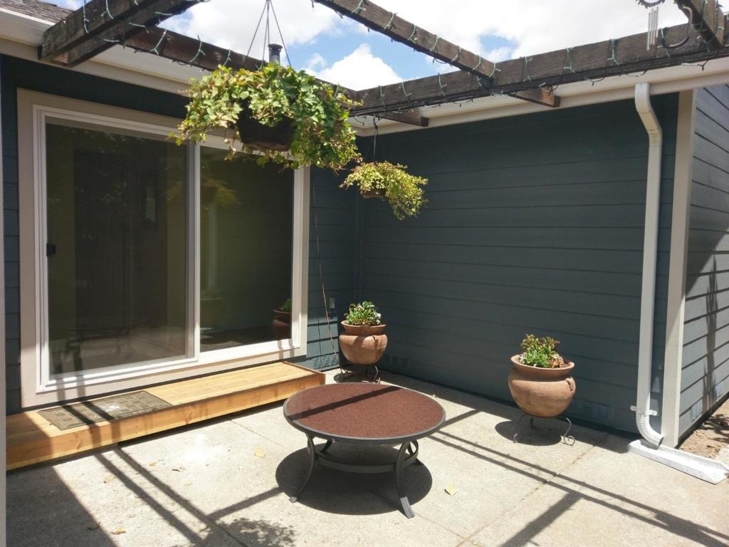 1020 Spencer Avenue - Photo 4