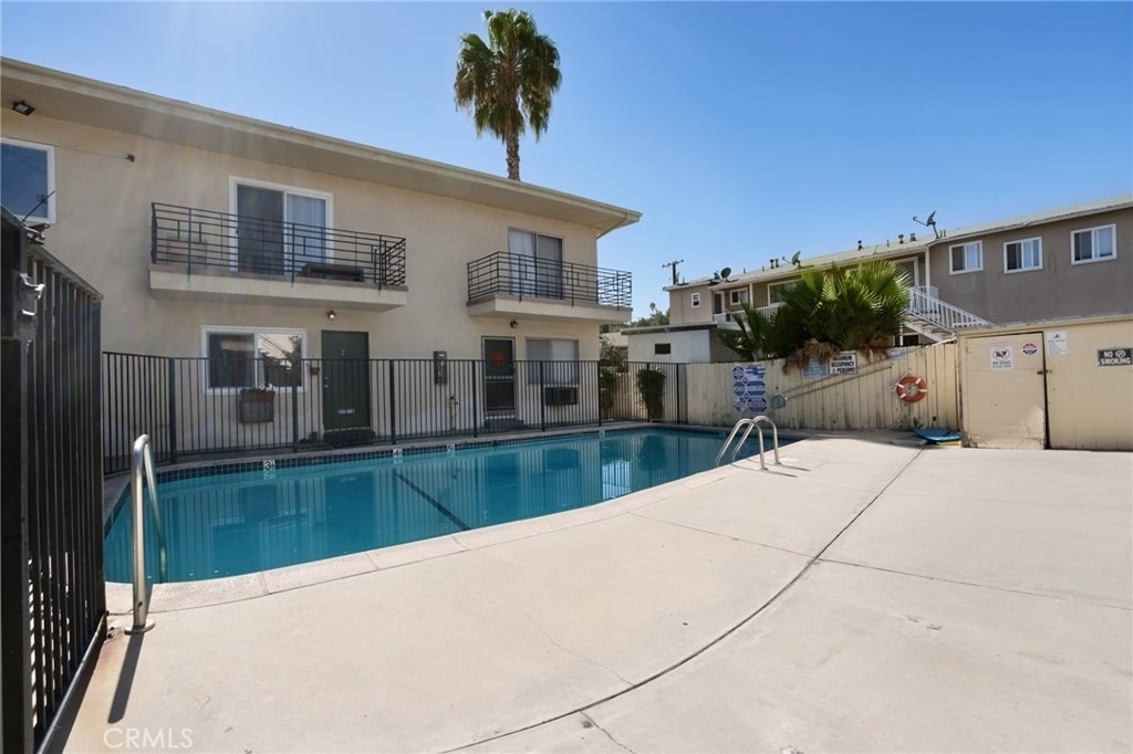 915 E Palmer Avenue - Photo 26