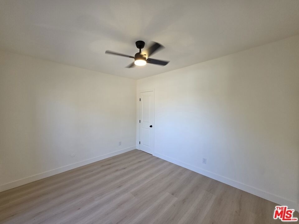 1185 W 22nd Street - Photo 41