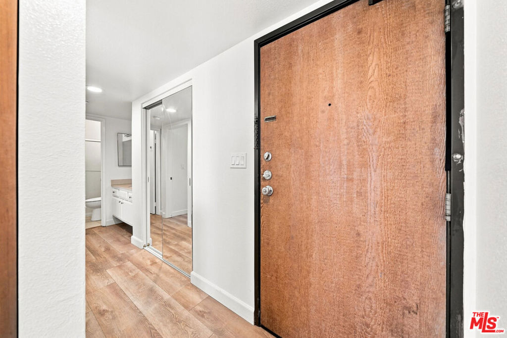 435 S Virgil Avenue - Photo 1